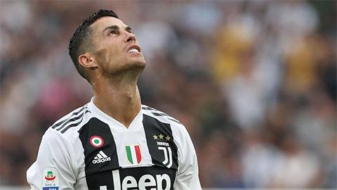 nhan-tin-hieu-tu-ronaldo-m-u-vao-cuoc-1